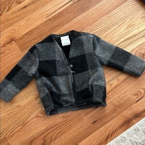 Zara Knitwear in Charcoal and Ebony wool, fur lined